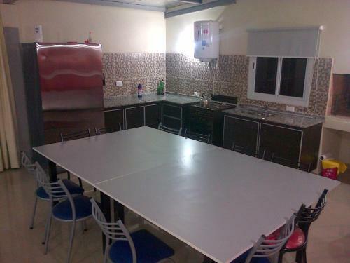 Jasy Caba�as
