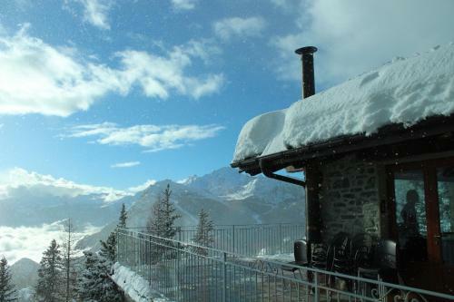 Hostal Rifugio Zoia