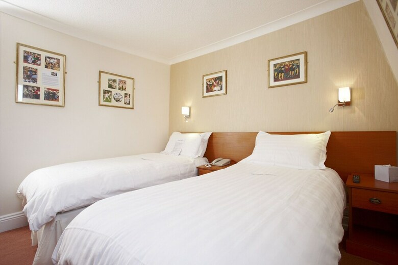 Invicta Hotel
