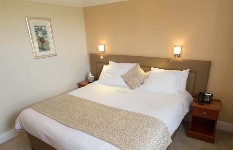 Invicta Hotel