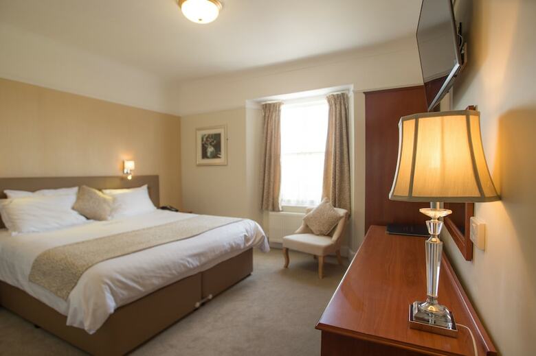Invicta Hotel