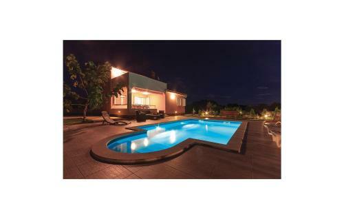 Holiday Home Muntic Bb II