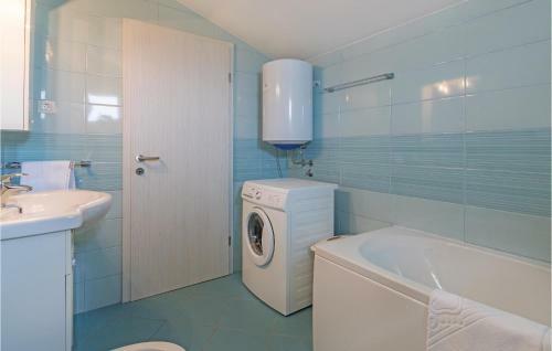 Holiday Home Muntic Bb II