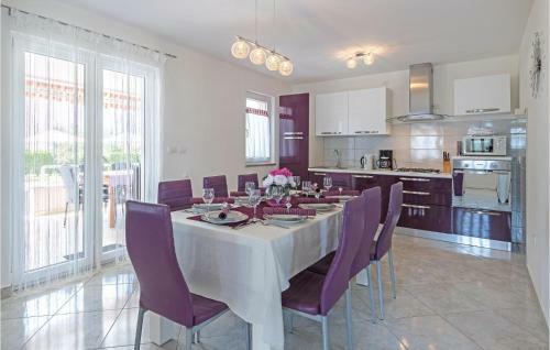 Holiday Home Muntic Bb II