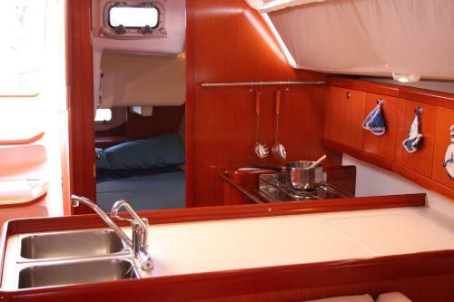 Boat & Sailing Torregrande Sinis Yachting