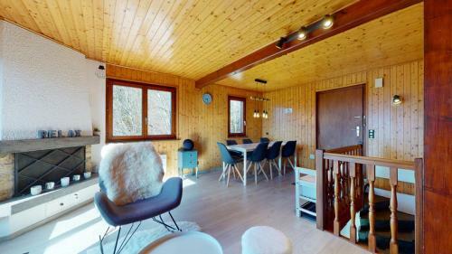 Charming Chalet With A Splendid View Of The Valais Mountains