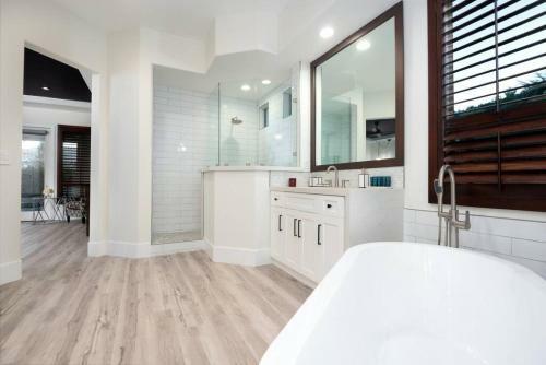 Villa Casa Serenity - Luxury Living, Pool And Jacuzzi