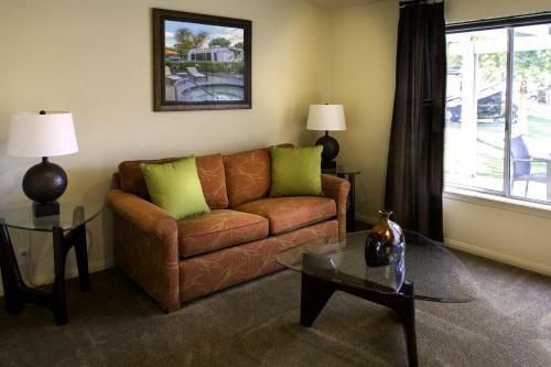 Hotel Emerald Desert Rv Resort
