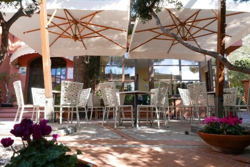 Hotel Sardi