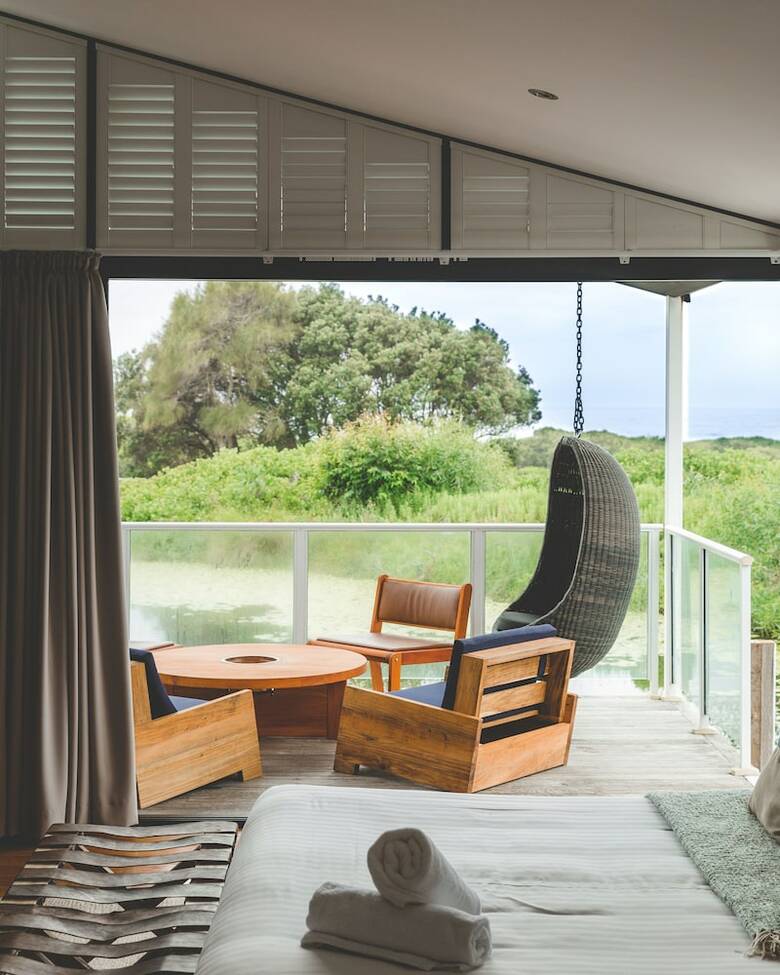 Caves Beachside Hotel