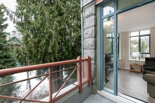 Ag308 Corner One-bedroom
