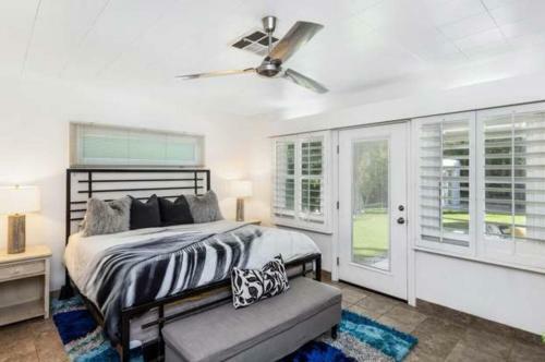 Desirable Home With Beautiful Pool