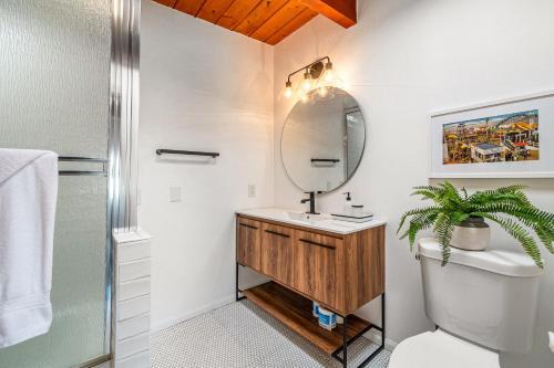 Mid-century Modern Beach Gem & Studio