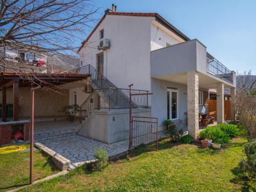 Apartment Lana-2