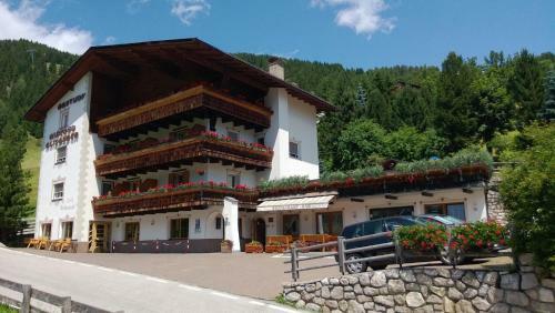 Hotel Albergo Alisander