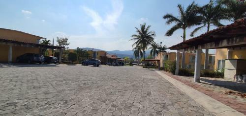 Bonita Y Acogedora Casa Con Alberca En Xochitepec