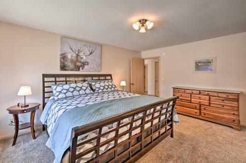 Charming Buena Vista Home With Hot Tub And Deck!