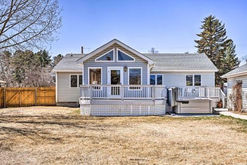 Charming Buena Vista Home With Hot Tub And Deck!