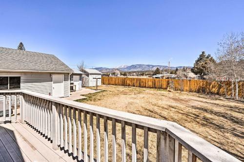 Charming Buena Vista Home With Hot Tub And Deck!