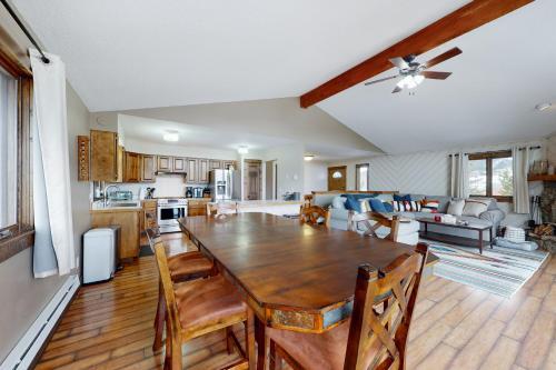 The Nugget Ski Chalet