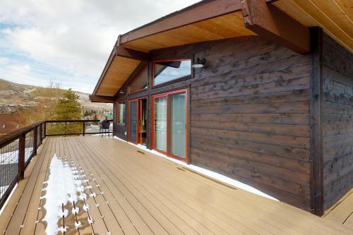 The Nugget Ski Chalet