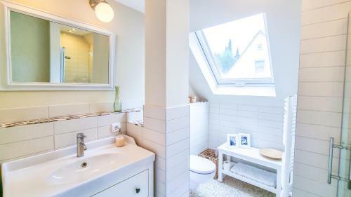 Modernes Apartment Mit Parkplatz - Klimaanlage -netflix