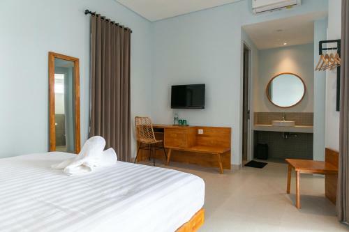 Coco & Pineapple Pants Hostel - Canggu, Bali