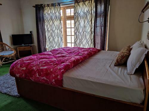 Yountan Guest House