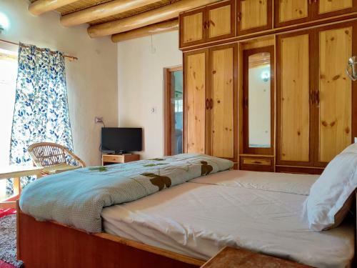 Yountan Guest House
