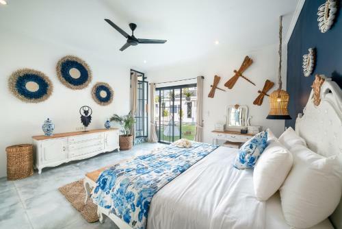 Villa Pintu Biru
