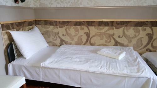 Bed & Breakfast Kitti Panzio