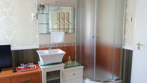Bed & Breakfast Kitti Panzio