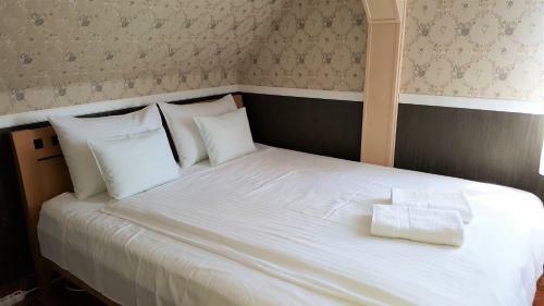 Bed & Breakfast Kitti Panzio