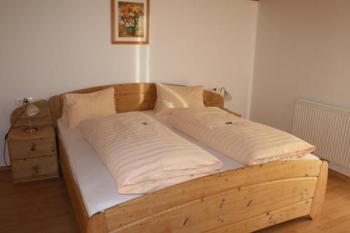 Hostal Alpenhof Strenge