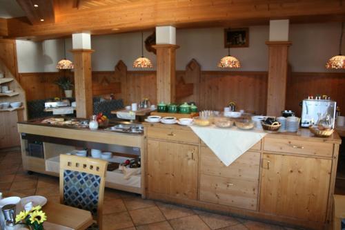 Hostal Alpenhof Strenge