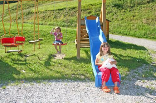 Hostal Alpenhof Strenge