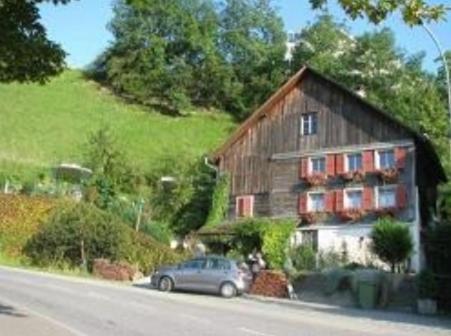 B&B Haus Im L�chli