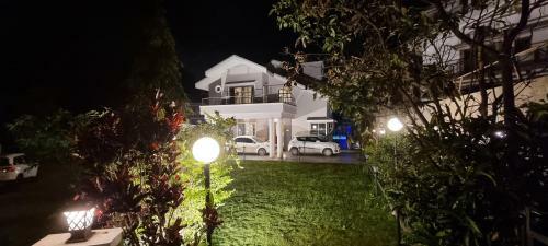 Mayberry Villa