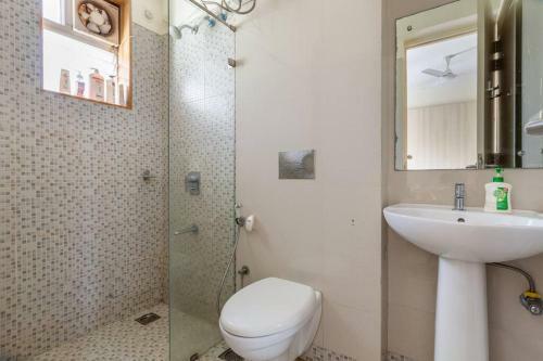 Apartamento 2br Pool Siolim Luxury Flat