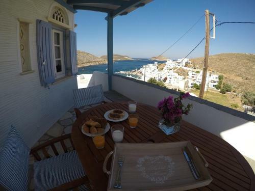 Panormos Villa Tinos Greece - Traditional House