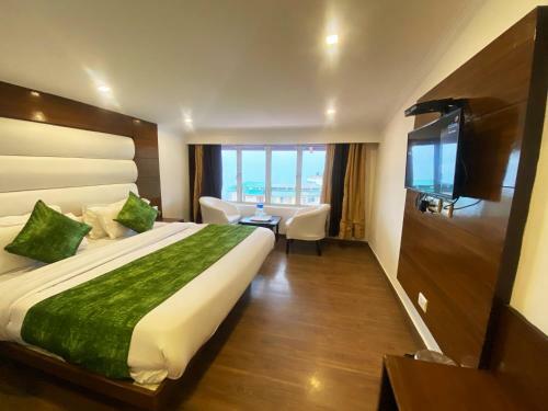 Hotel Royal Classic @ Mall Road Mussoorie