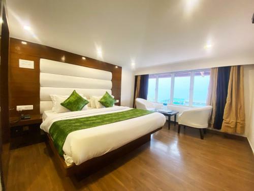 Hotel Royal Classic @ Mall Road Mussoorie
