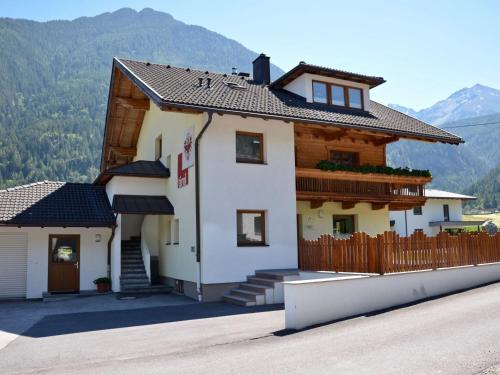 Appealing Holiday Home In Umhausen With Balcony