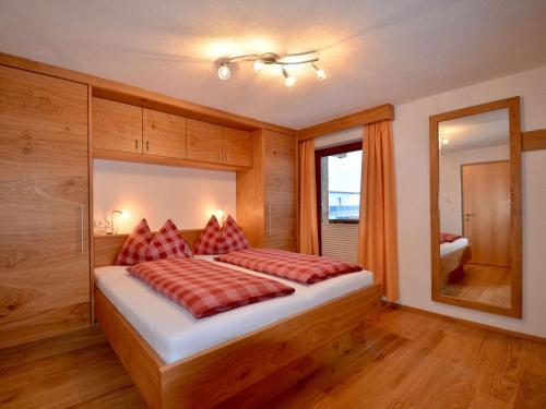 Appealing Holiday Home In Umhausen With Balcony