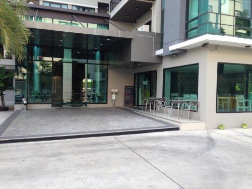 Aparthotel Ipremium Sukhumvit81