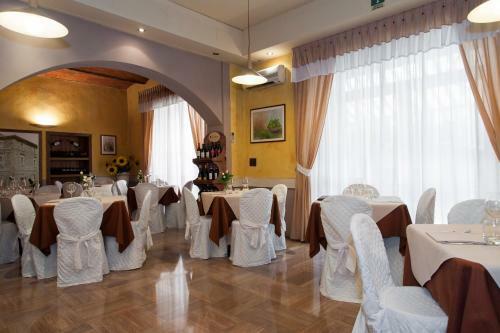 Hotel Monti