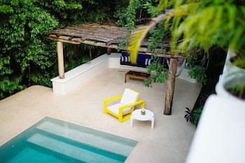 Hotel Esencia