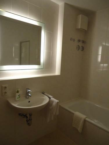 Btt Serviced Apartments