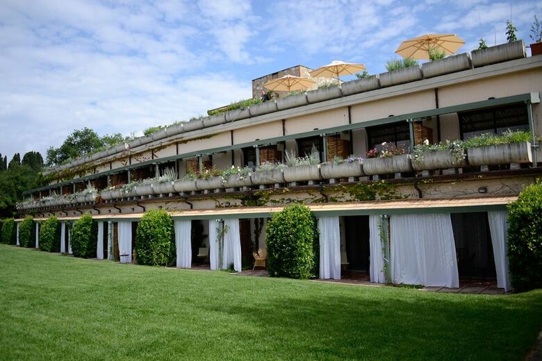 Hotel Terre Di Casole