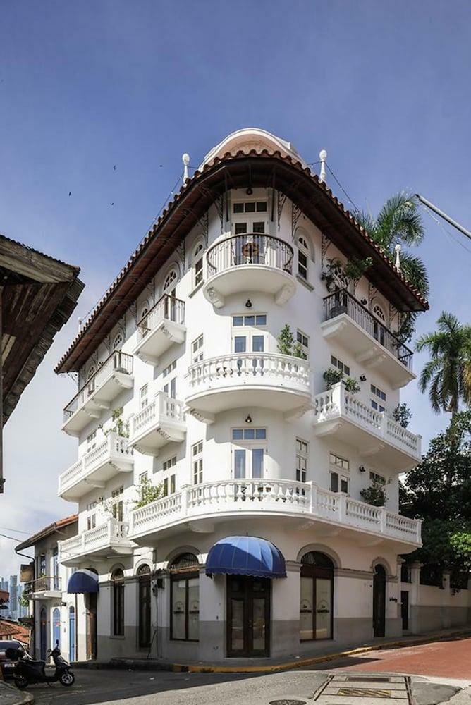 Hotel Las Clementinas